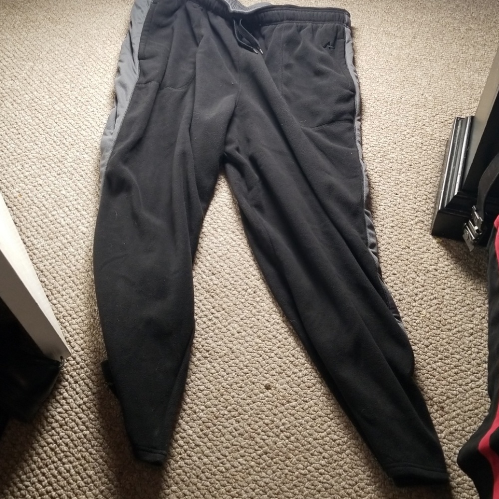 Sweat pants